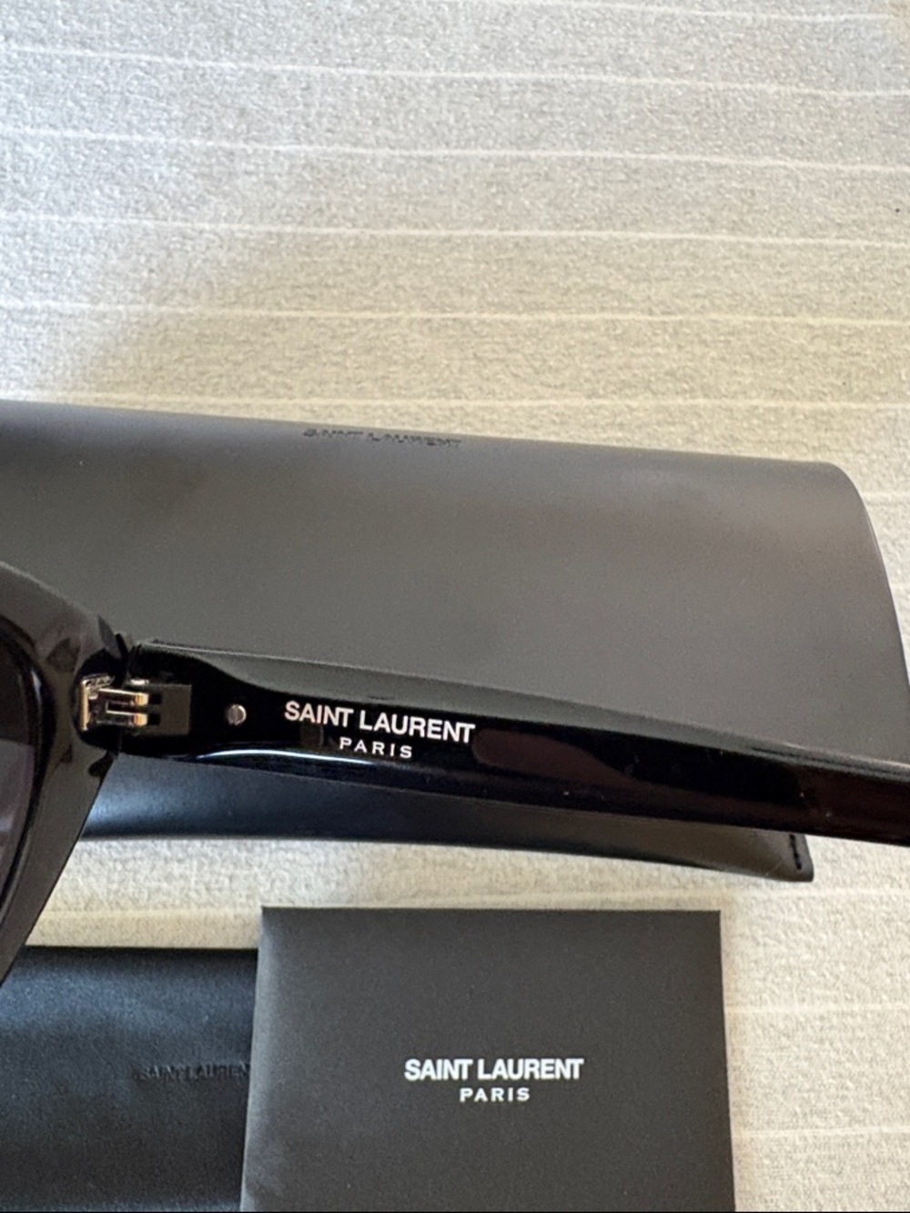 Authentic YSL Black Sunglasses with Logo - Picture 6 of 7